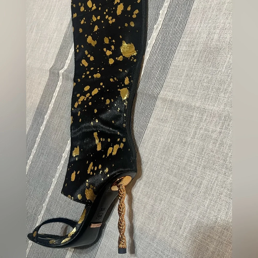 IAMJENNIFERLE Black and Gold Over-the-Knee Sandal Boots 37 New